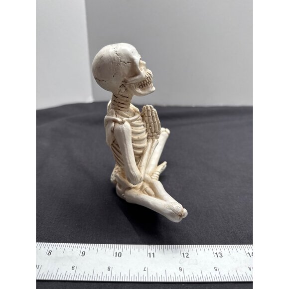 Yoga Skeleton Statue Meditation Decor Figurine 6" Tall Halloween Chiropractor LM - Picture 4 of 7